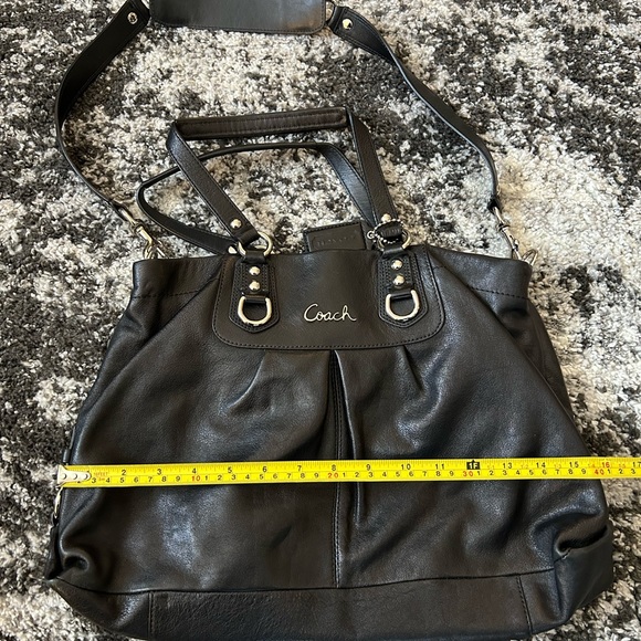 Women’s Coach Black Leather Handbag - Picture 7 of 14